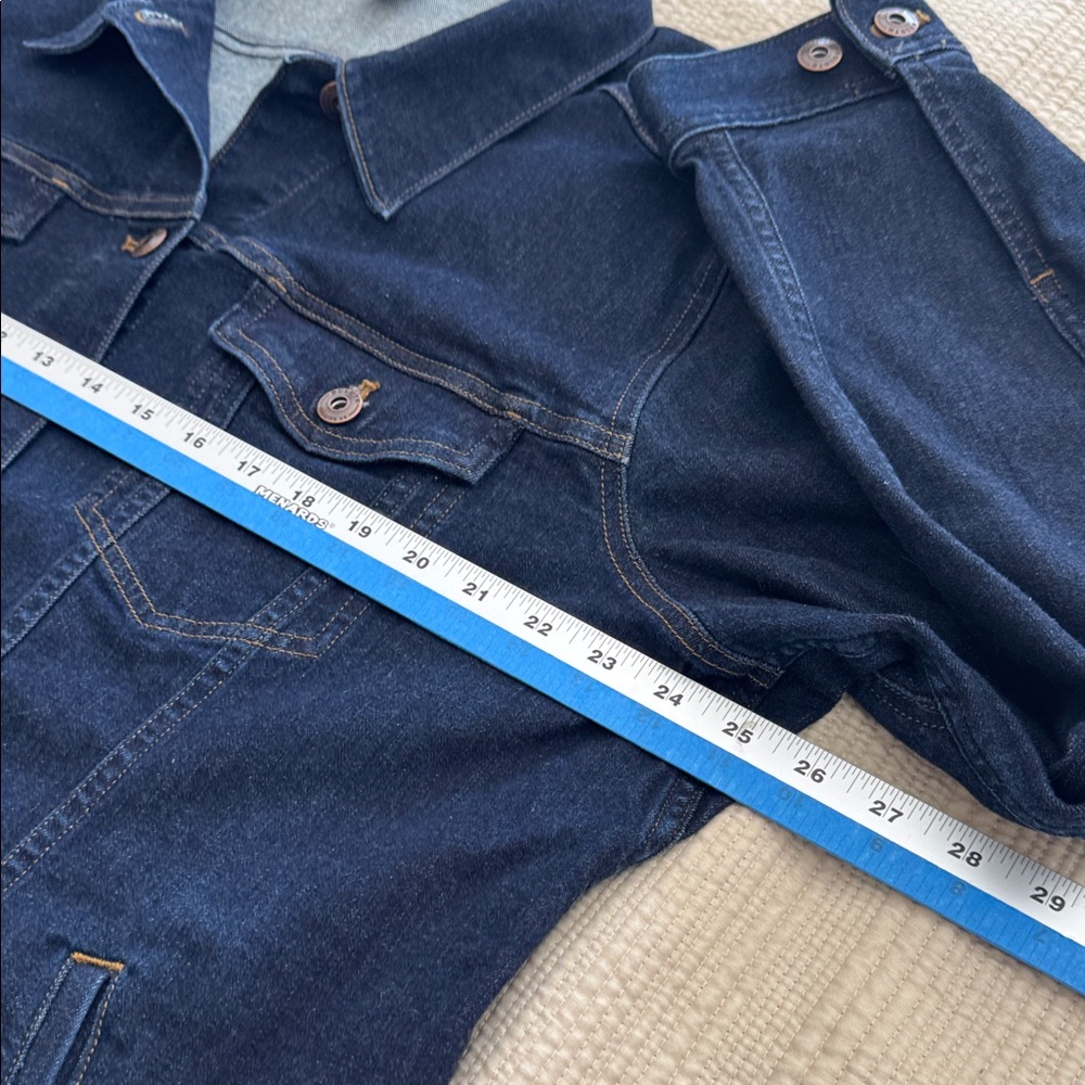 Duluth Trading Co Deep Blue Denim Jacket - Picture 7 of 10